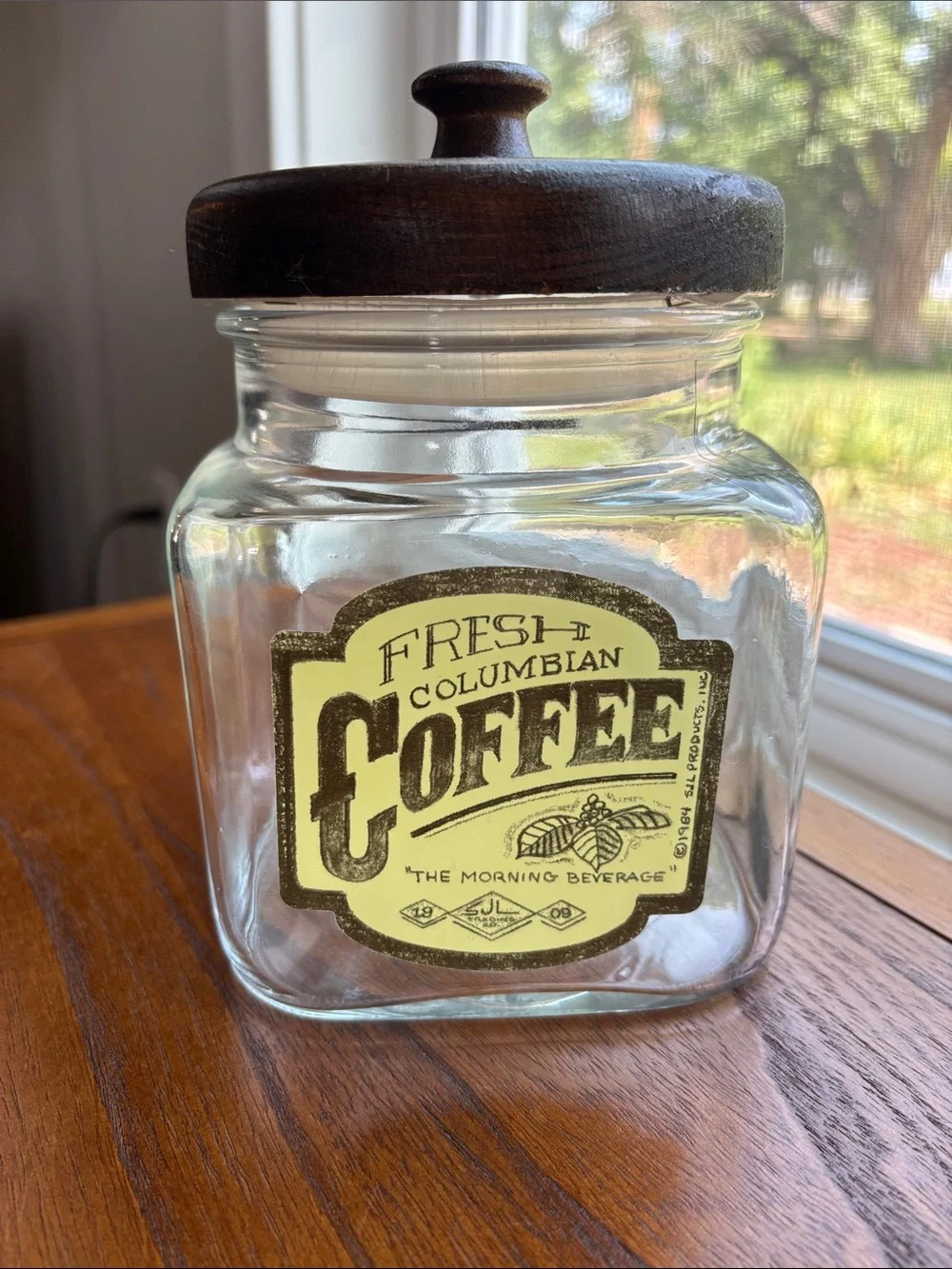 Vintage 1984 Anchor Hocking Coffee Glass Jar w/ Wooden Lid USA SJL Products